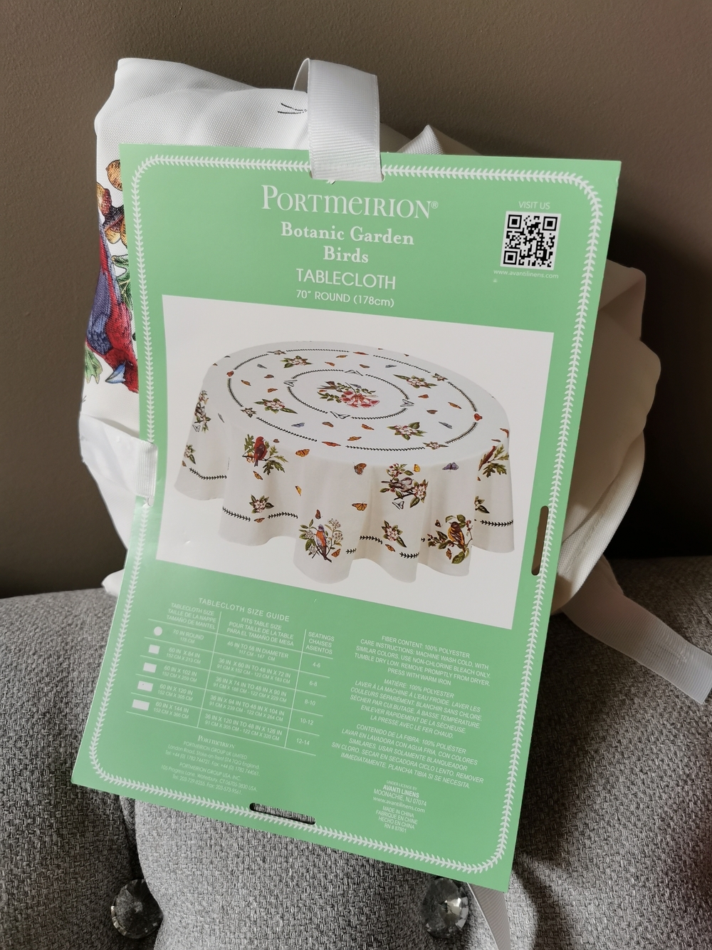 Portmeirion Botanic Garden Birds Tablecloth - 70" Round
